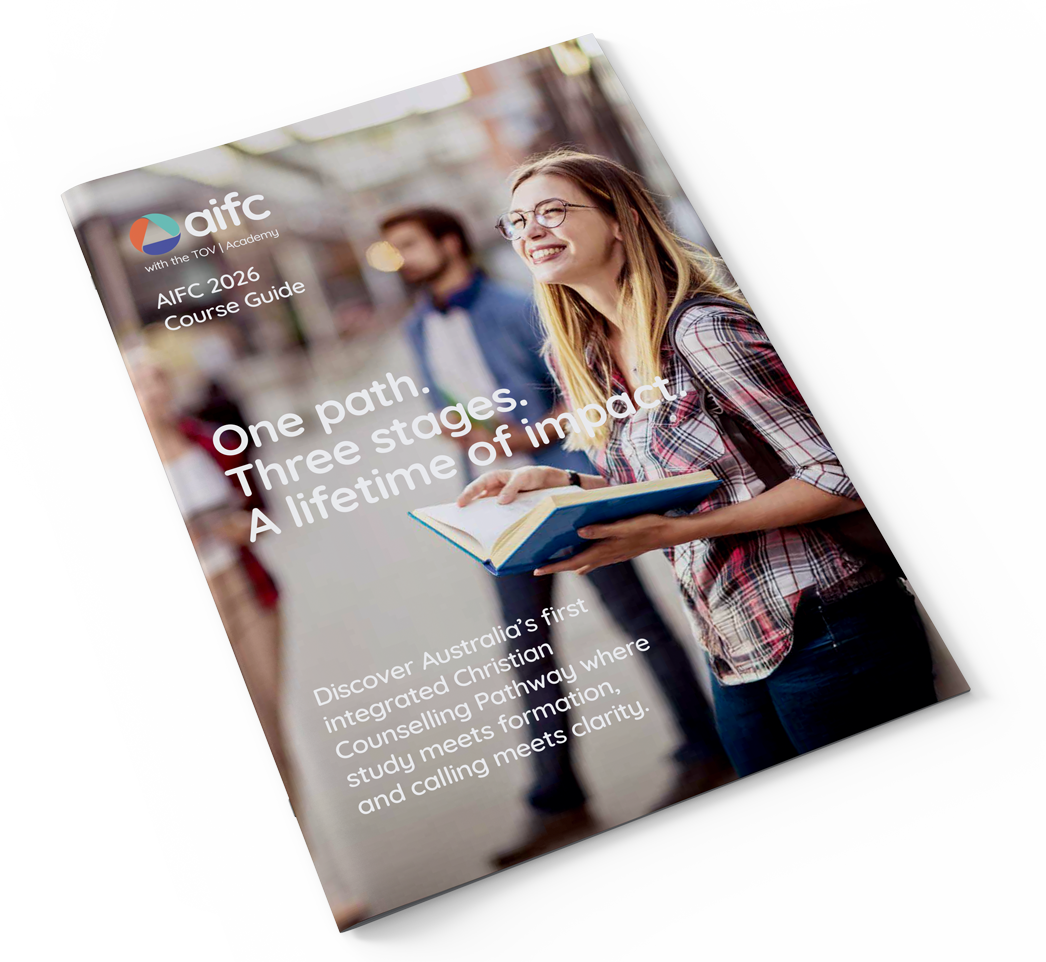 Download-Course-Guide-Crop